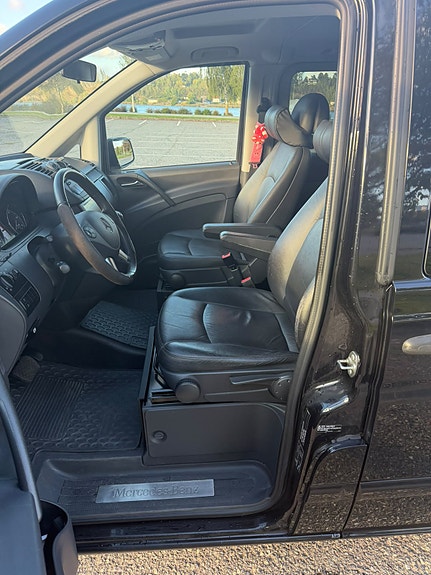 Mercedes-Benz Vito 113 15 of 25