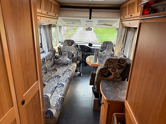 Hymer Mercedes-Benz Star Line B640 26 of 28