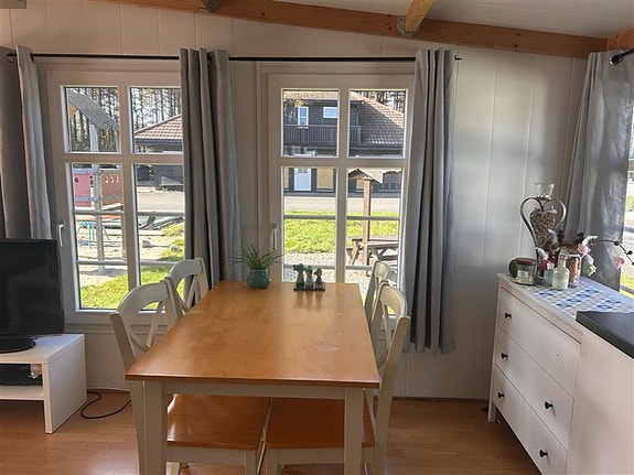 Dethleffs Nomad 730 SK, fast plass Camp Lyngdal 12 of 27