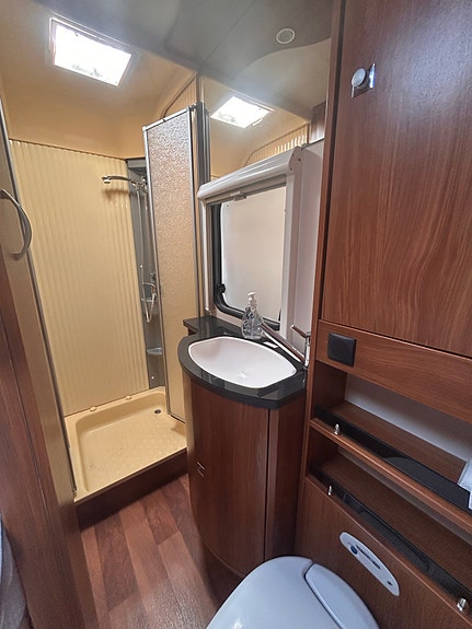 Dethleffs Nomad 730 SK, fast plass Camp Lyngdal 22 of 27