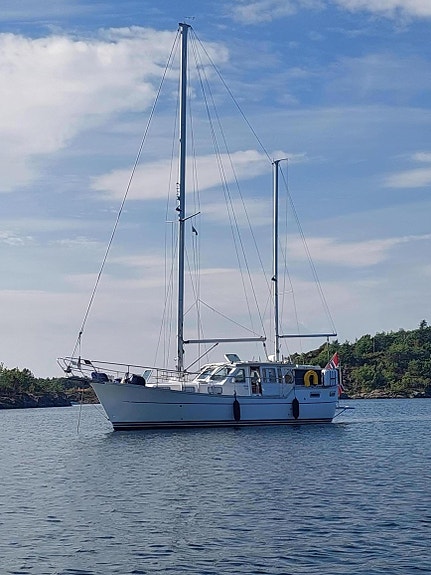 SOLGT - Nauticat Pilothouse 331 2 of 30