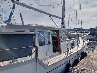 SOLGT - Nauticat Pilothouse 331 14 of 30