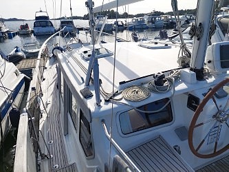 SOLGT - Nauticat Pilothouse 331 19 of 30