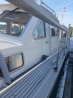 SOLGT - Nauticat Pilothouse 331 15 of 30
