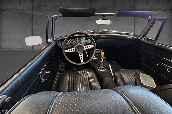MG B 12 of 21