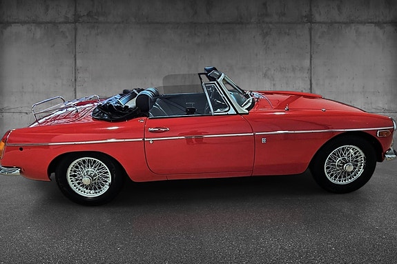 MG B 10 of 21
