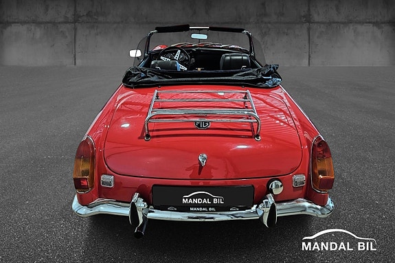 MG B 18 of 21