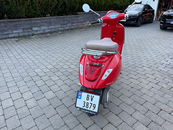 Vespa Primavera 50 6 of 10