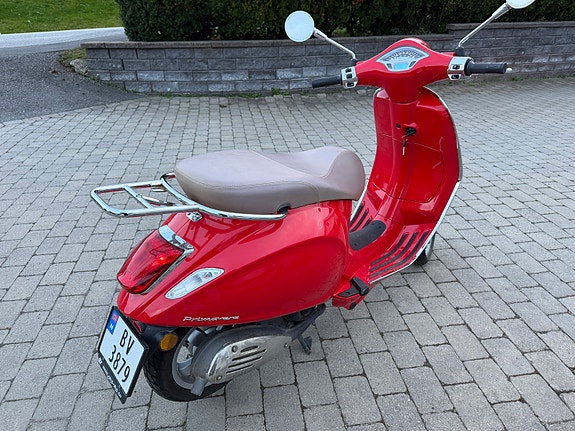 Vespa Primavera 50 3 of 10