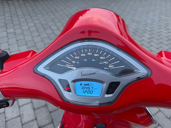 Vespa Primavera 50 5 of 10
