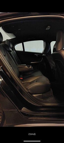 Volvo S60 7 of 16