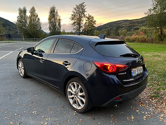 Mazda 3 7 of 22