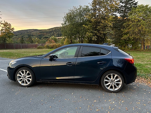 Mazda 3 8 of 22