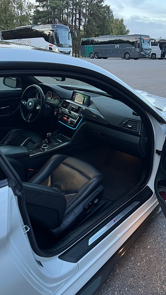 BMW M4 21 of 27