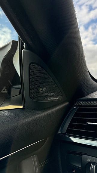 BMW M4 26 of 27