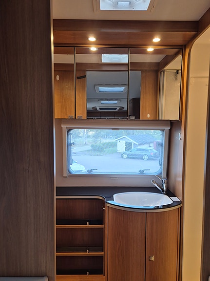 Dethleffs Nomad 560RFT-RET 8 of 23