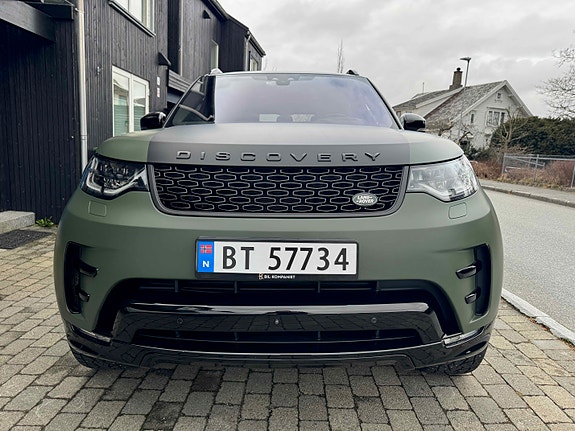 Land Rover Discovery 5 21 of 30