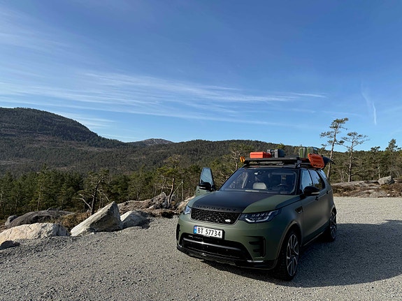 Land Rover Discovery 5 12 of 30