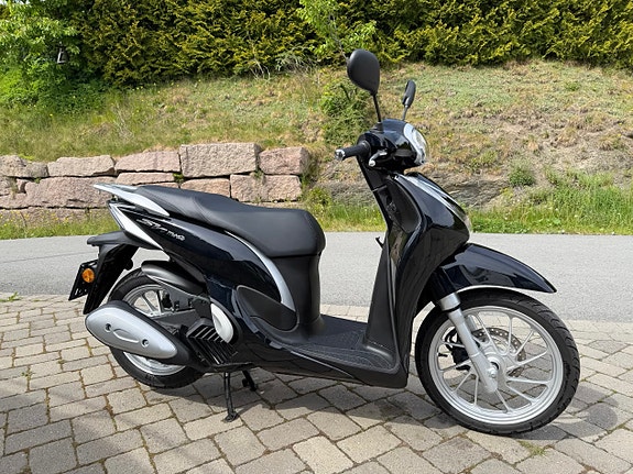 Honda SH Mode 125 4 of 7