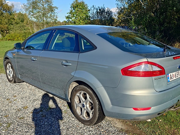 Ford Mondeo 11 of 28