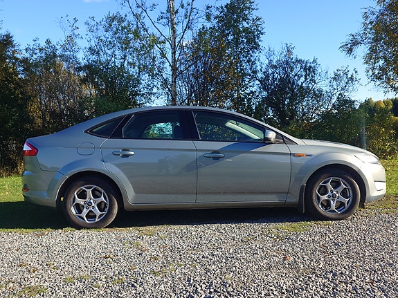 Ford Mondeo 8 of 28