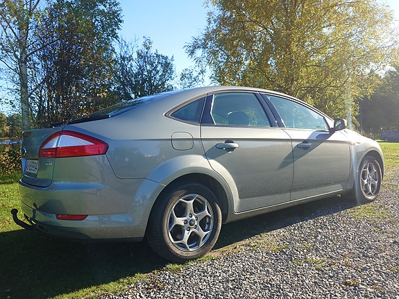 Ford Mondeo 3 of 28