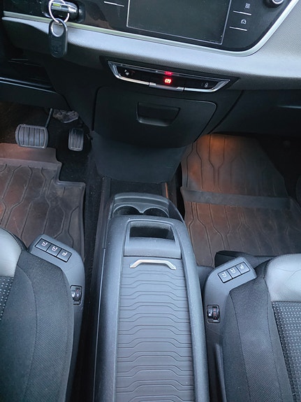 Citroen Grand C4 Picasso 7 of 19