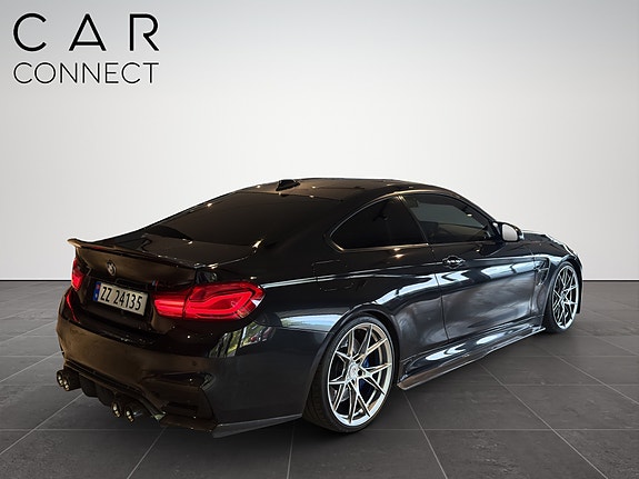 BMW M4 3 of 30