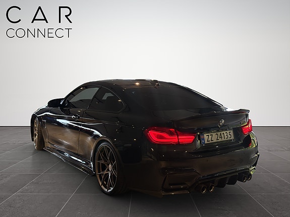 BMW M4 16 of 30
