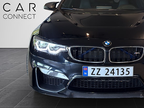 BMW M4 12 of 30
