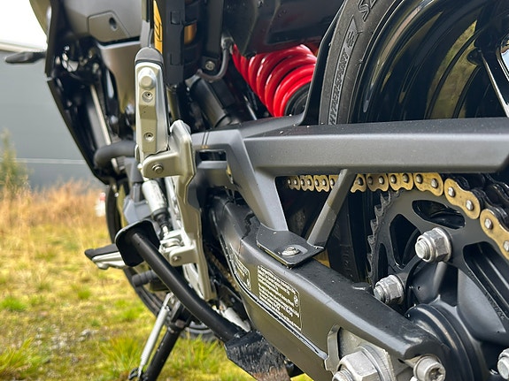 BMW F 900 R 6 of 17