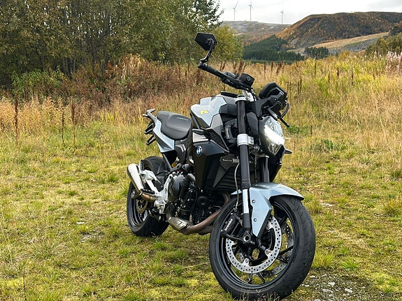 BMW F 900 R 2 of 17