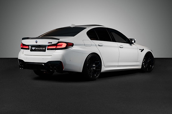 BMW M5 2 of 30