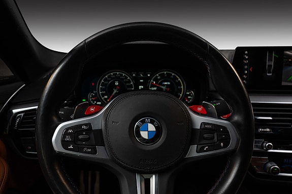 BMW M5 25 of 30