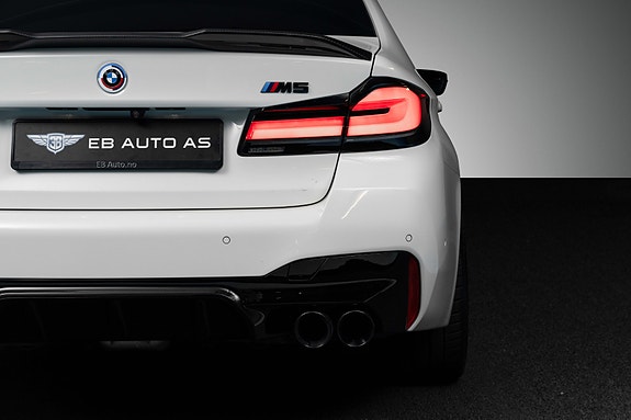 BMW M5 11 of 30