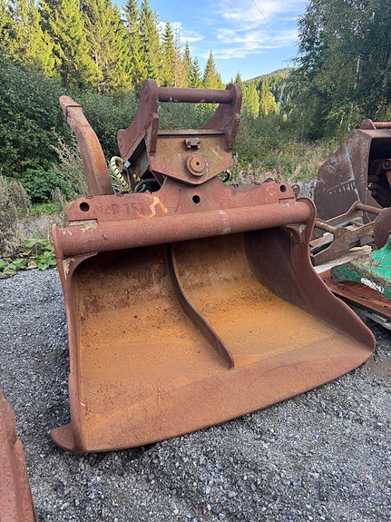 Andre SMP hydraulisk pusseskuff S70 2 of 4