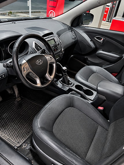 Hyundai ix35 6 of 9