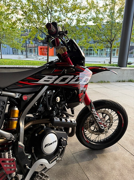 Fantic XMF 125 8 of 12