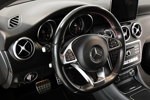 Mercedes-Benz A180 16 of 30