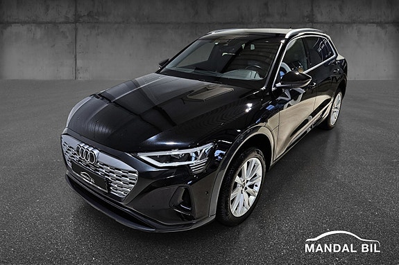 Audi Q8 e-tron 5 of 30
