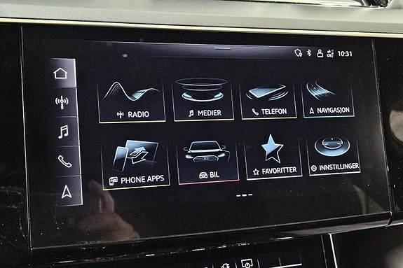 Audi Q8 e-tron 23 of 30