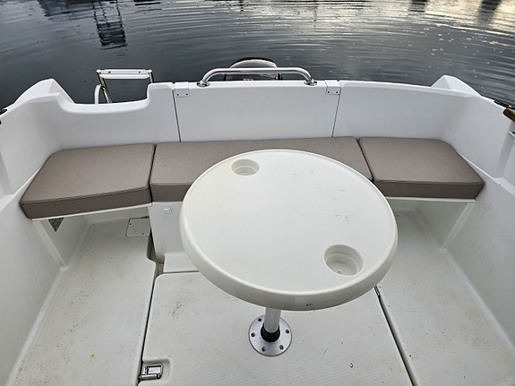Beneteau Antares 5.80 - Suzuki 90 hk 7 of 11