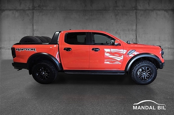 Ford Ranger Raptor 13 of 21