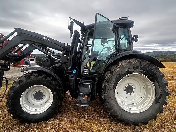 Valtra N174 Direct 3 of 12