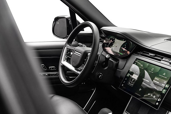 Land Rover Range Rover 27 of 30