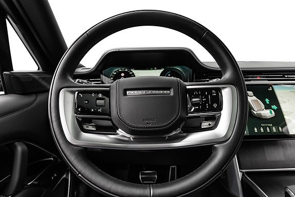 Land Rover Range Rover 30 of 30