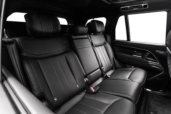 Land Rover Range Rover 24 of 30