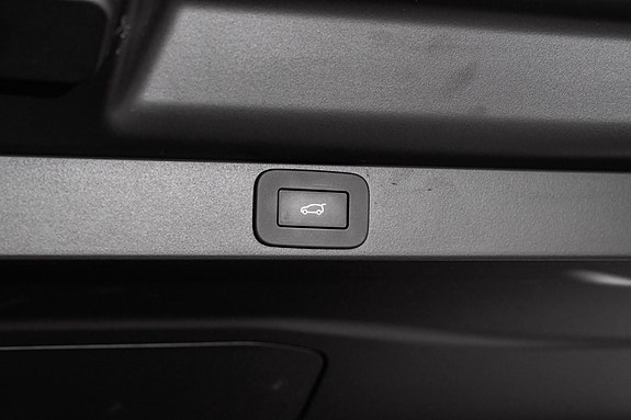 Land Rover Range Rover 23 of 30