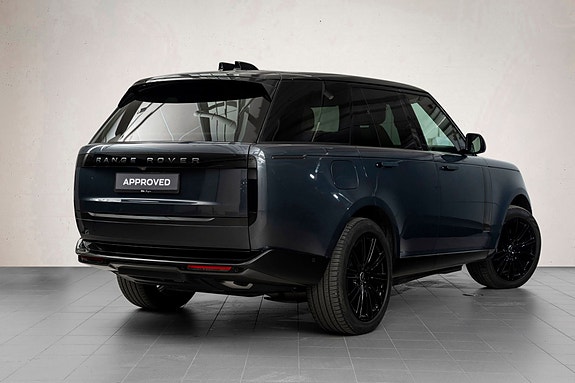 Land Rover Range Rover 2 of 30