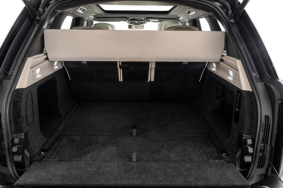 Land Rover Range Rover 26 of 30